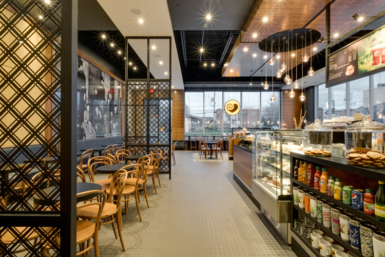 Intérieur du Café Morgane St-Pierre