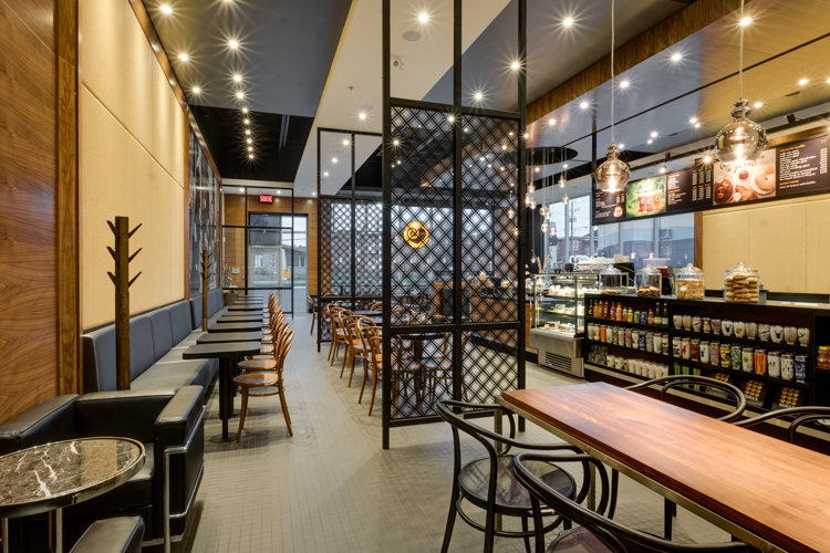 Intérieur du Café Morgane St-Pierre