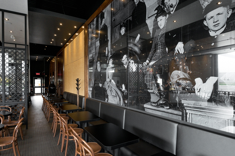 Intérieur du Café Morgane St-Pierre